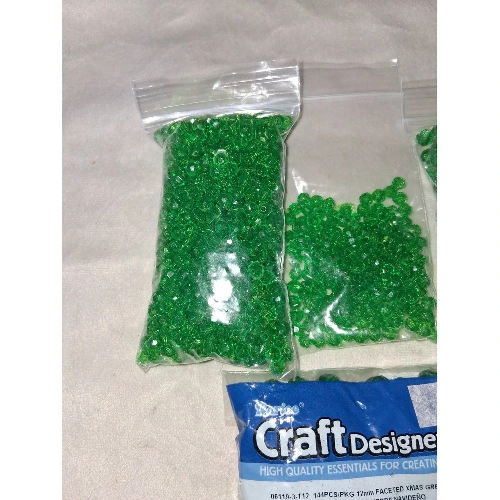 Darice Craft Designer Christmas Green Faceted Acrylic Beads Bulk Lot 14.9 oz